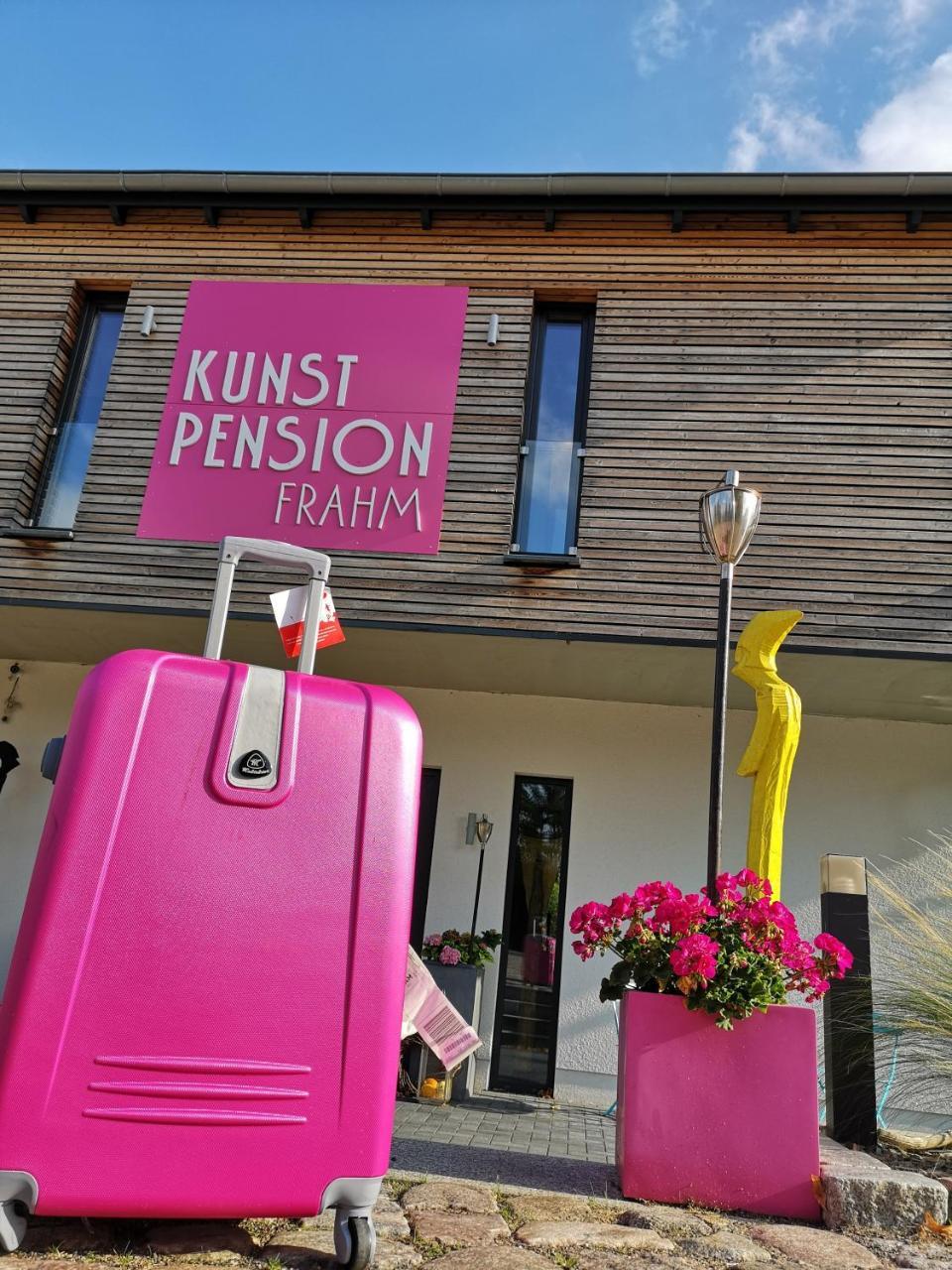 Kunst Pension Frahm Basthorst  Eksteriør billede